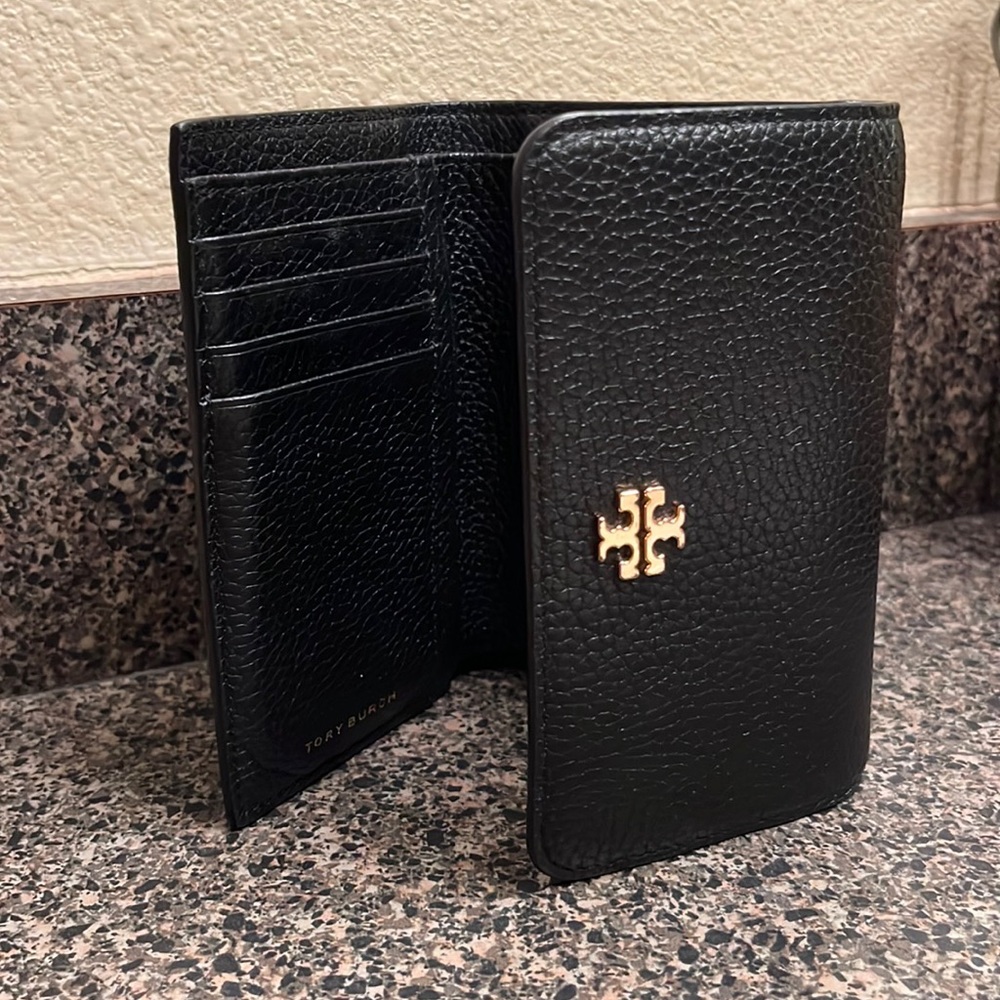 Tory Burch Crossbody Purse w Wallet